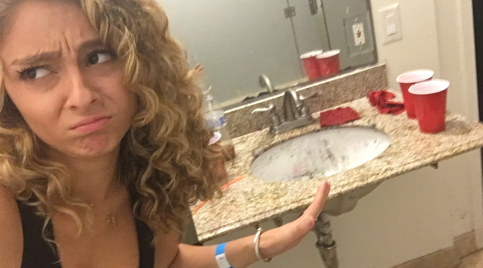 desperate homebuyer caught peeing in kitchen sink