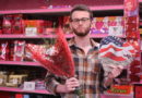 Master of Seduction Buys Grocery Store Roses and Olive Garden Gift Card